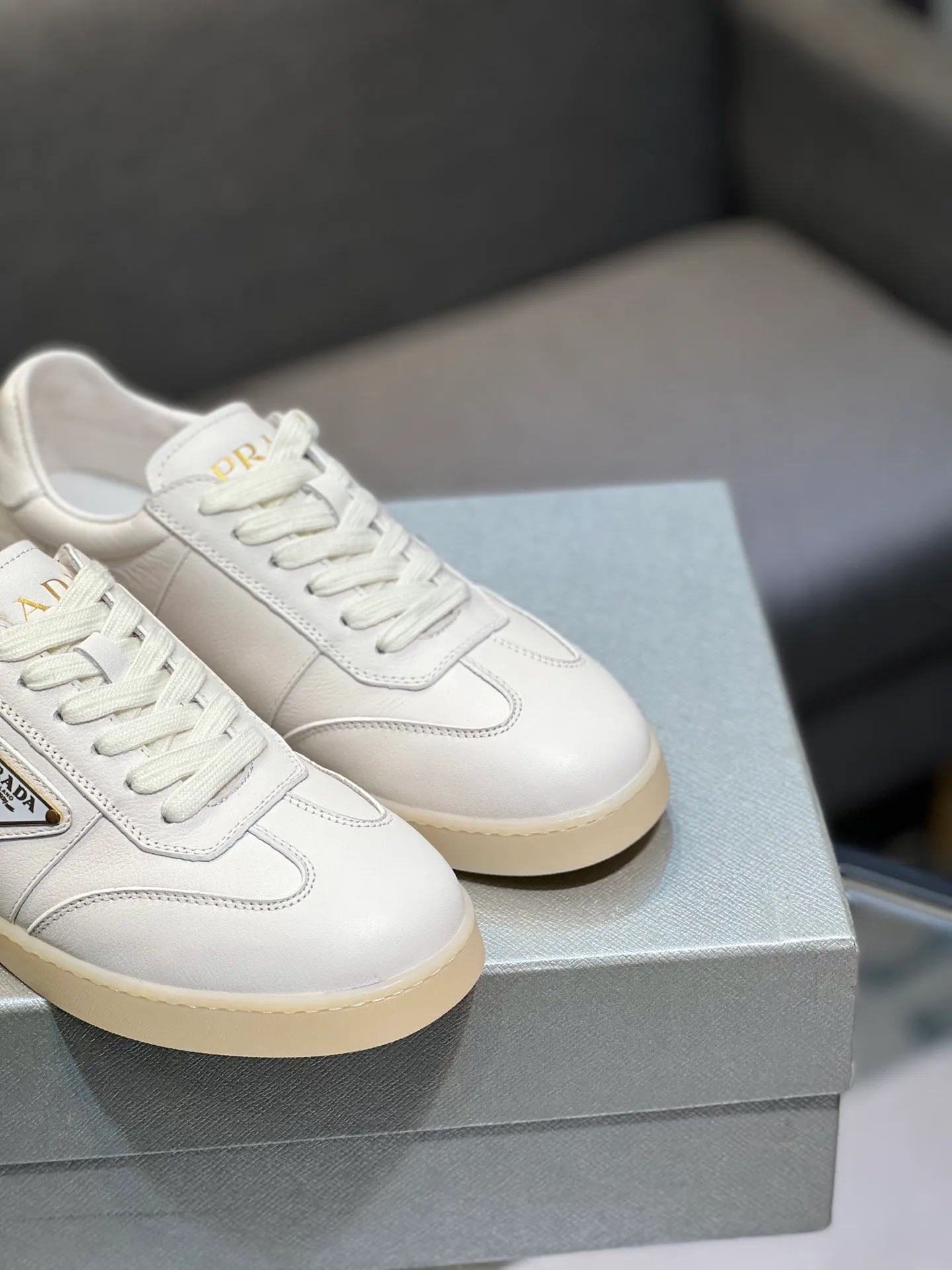 Men's shoes 💰540 [PRADA] Men's shoes are popular in the counter, official website synchronization, 1 high-quality shipment ✔️ Original frosted cowhide + cowhide lining, 1🆚1 replica, original sole, 38-45 (45 customized, non-refundable)